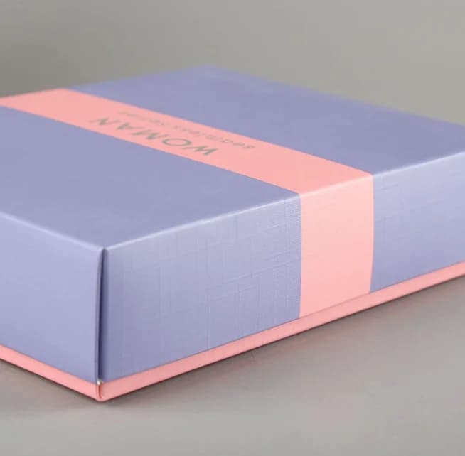 Slip lid boxes